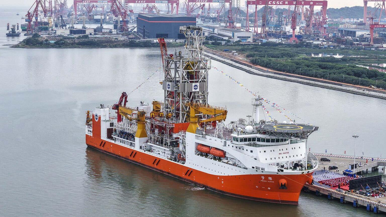 China inaugura expedições gêmeas revolucionárias para oceanos profundos e Antártida